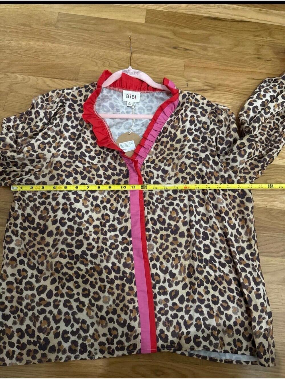Bibi Leopard Print Boutique Top with Pink/Red Trim XL NWT - Picture 8 of 9